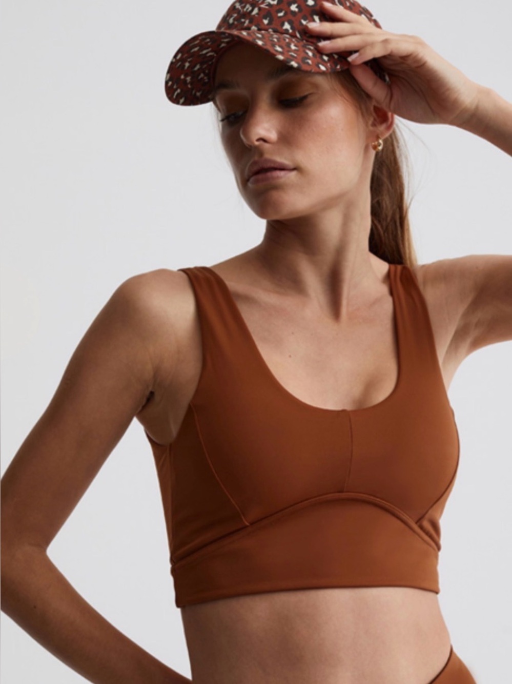 Varley Let’s Go Elsie Bra- Tortoise Shell Rust Brown Scoop Neck Sports Bra